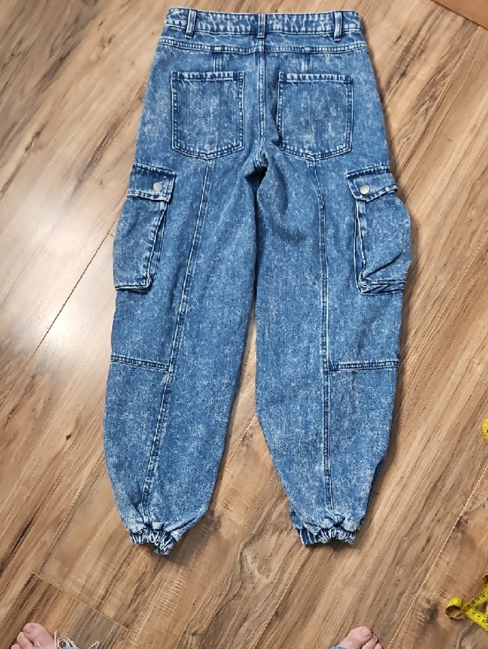 Future Collective Acid Wash Cargo Jogger Jeans - Light Blue Denim Size 0 - Picture 8 of 9